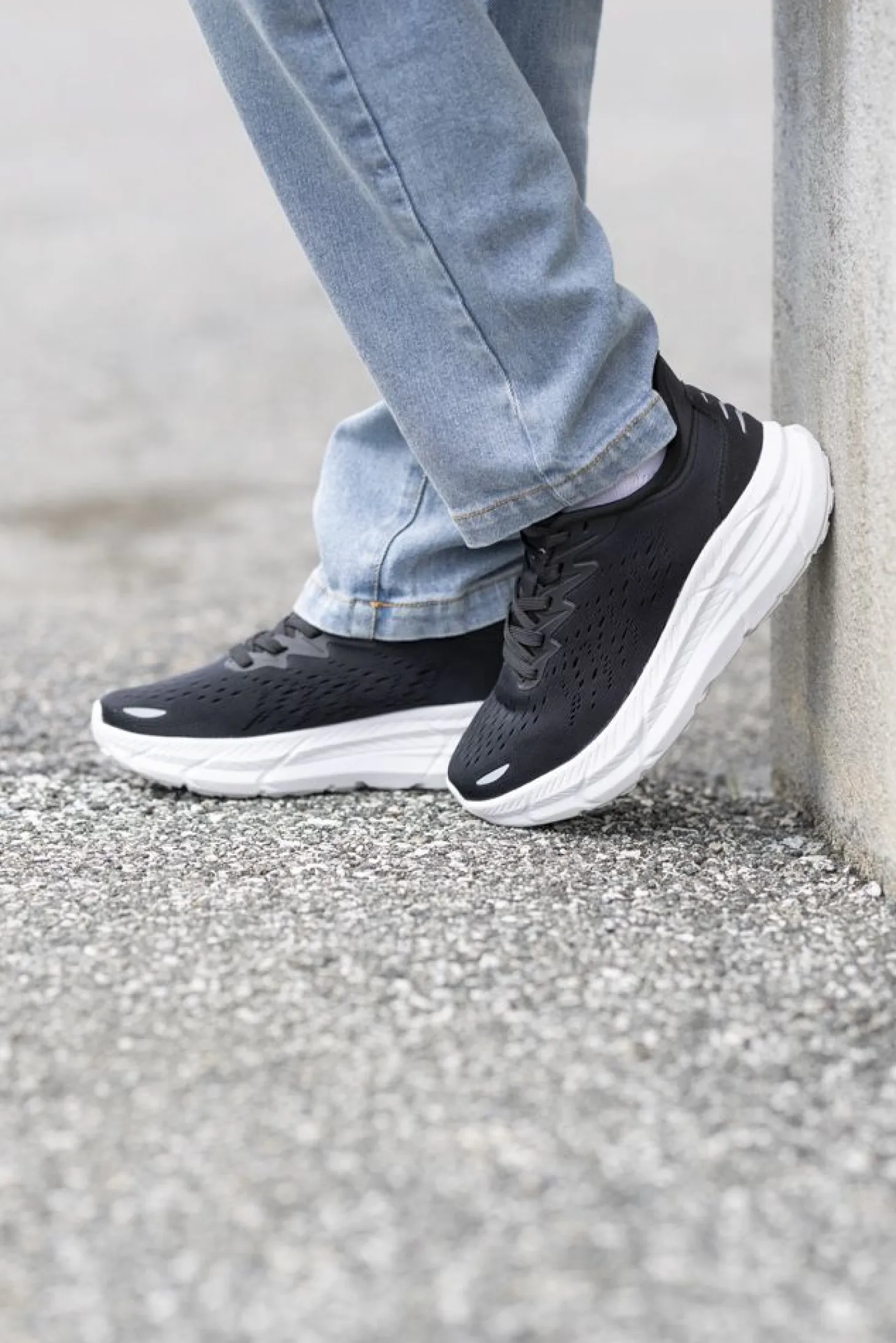 Sneaker